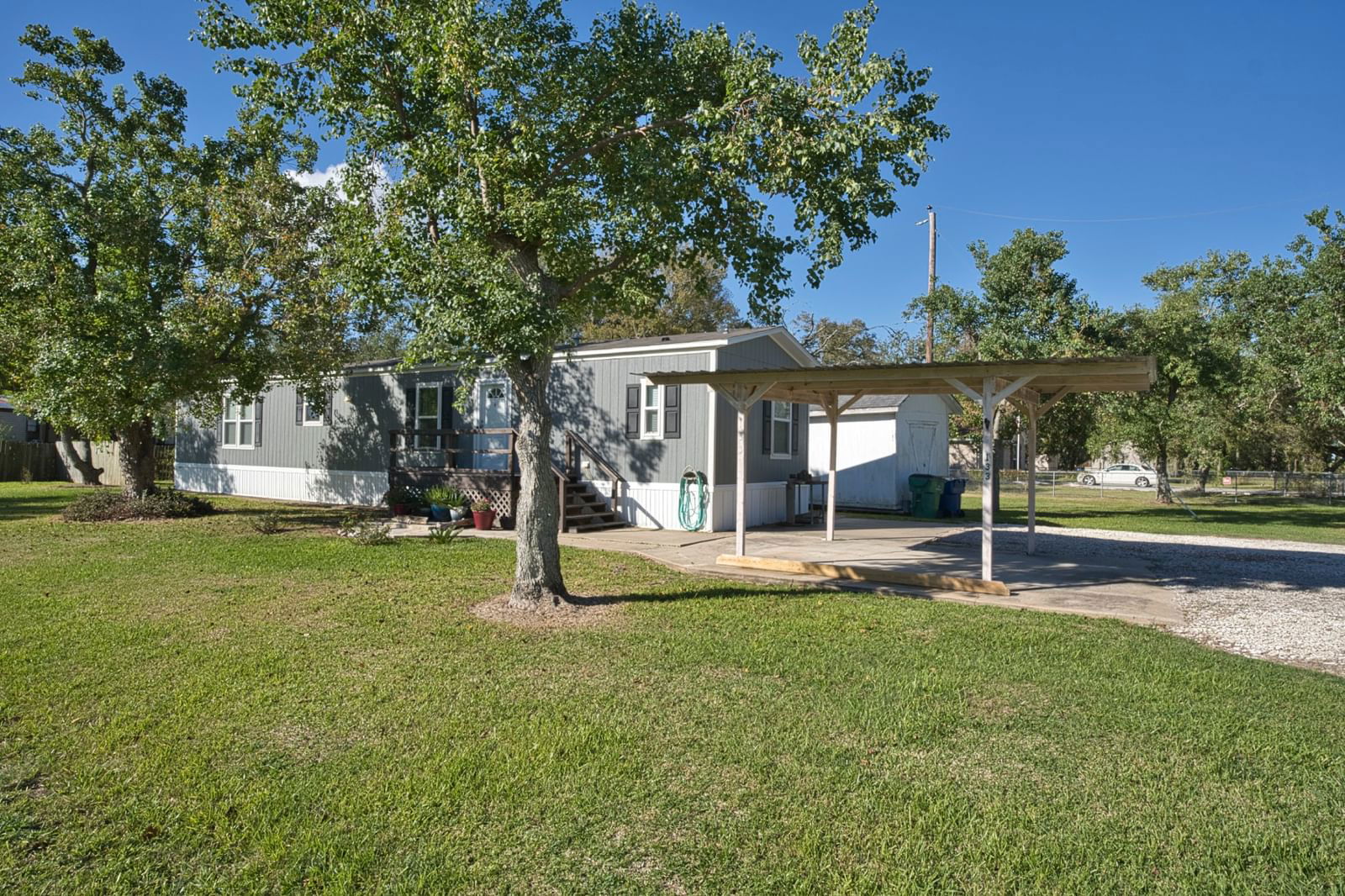 Real estate property located at 133 Anderson, Brazoria, Shady Grove, Oyster Creek, TX, US