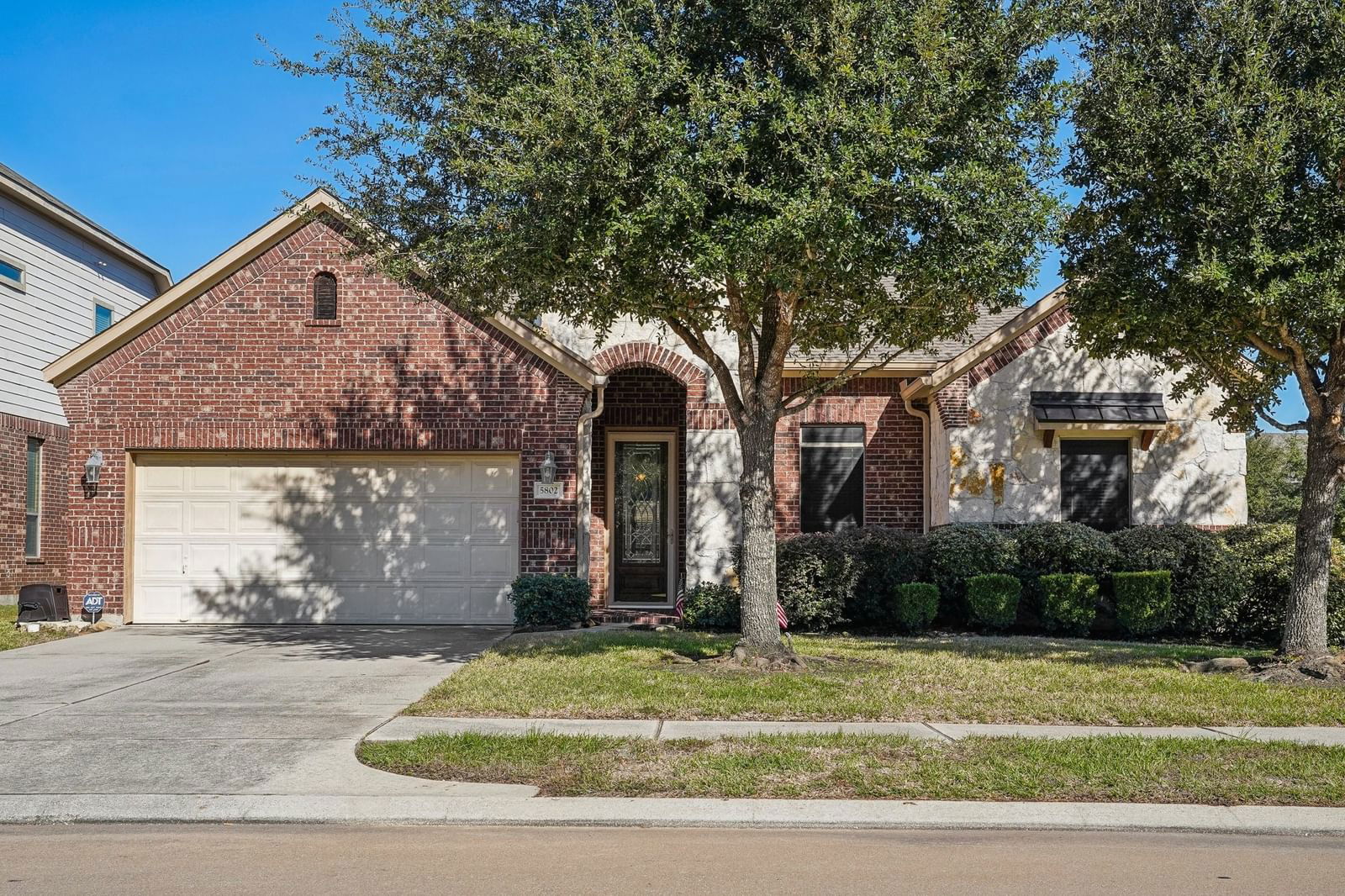 Real estate property located at 5802 Northcrest Village, Harris, Northcrest Village, Spring, TX, US