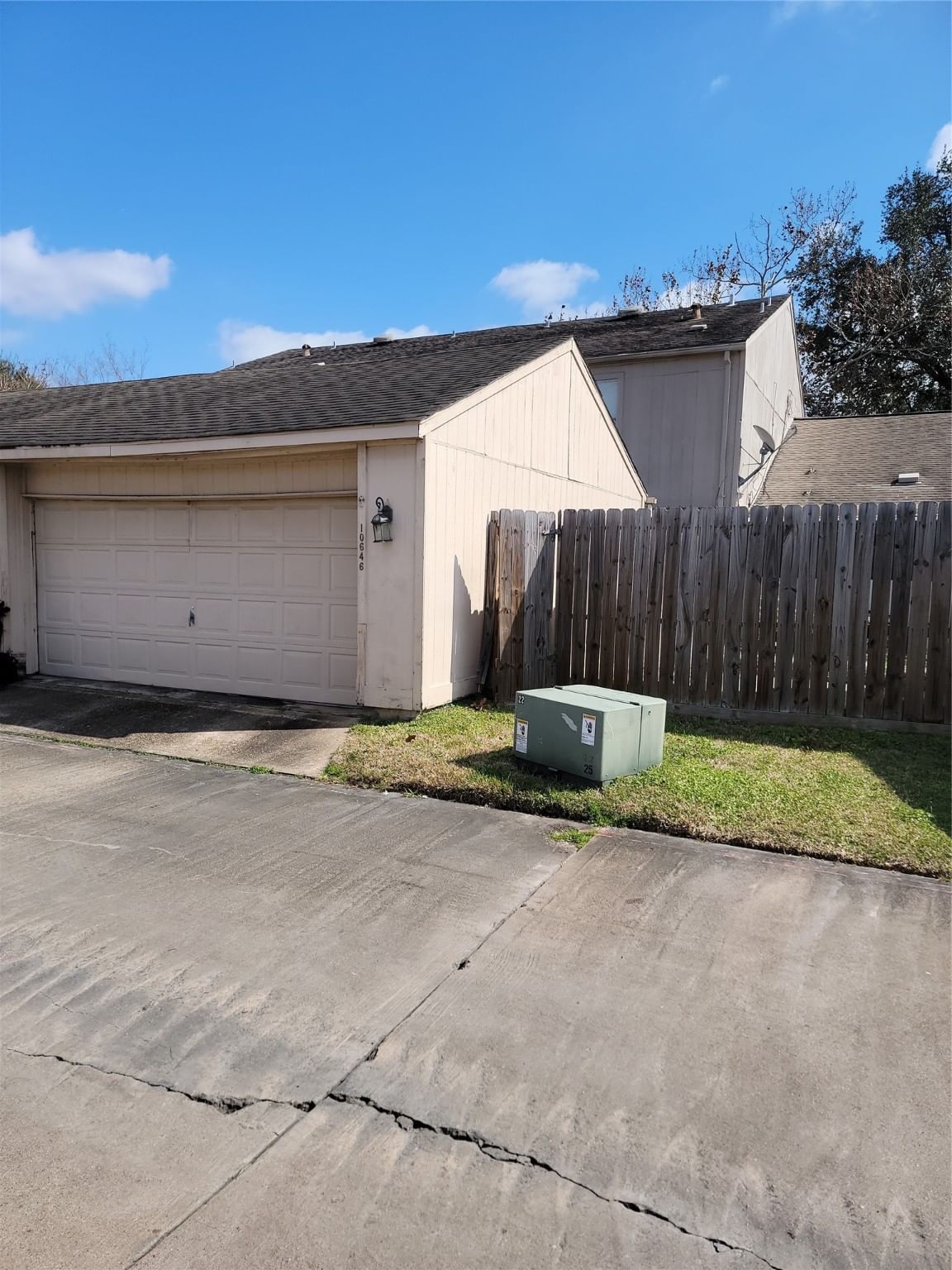 Real estate property located at 10646 Bexley, Harris, Glenshannon Sec 04 Pt 02, Houston, TX, US