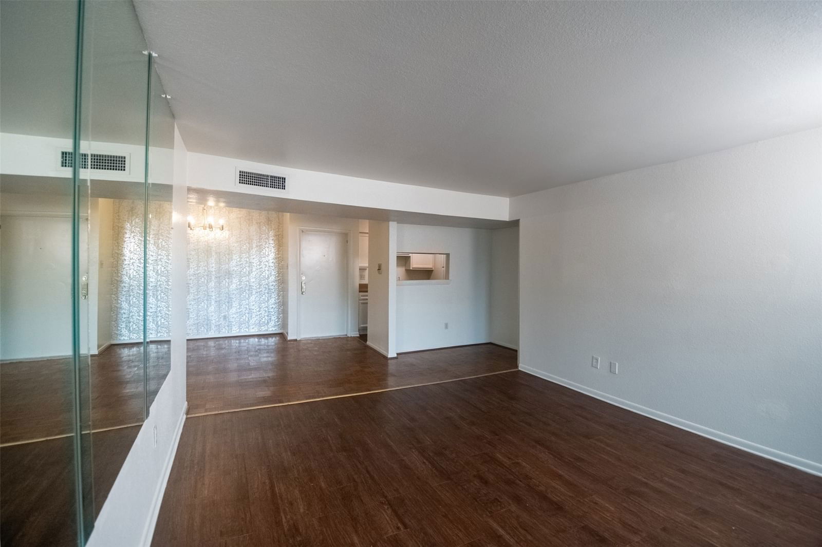 Real estate property located at 8529 Hearth #34, Harris, Hearthwood Condo Sec 01, Houston, TX, US