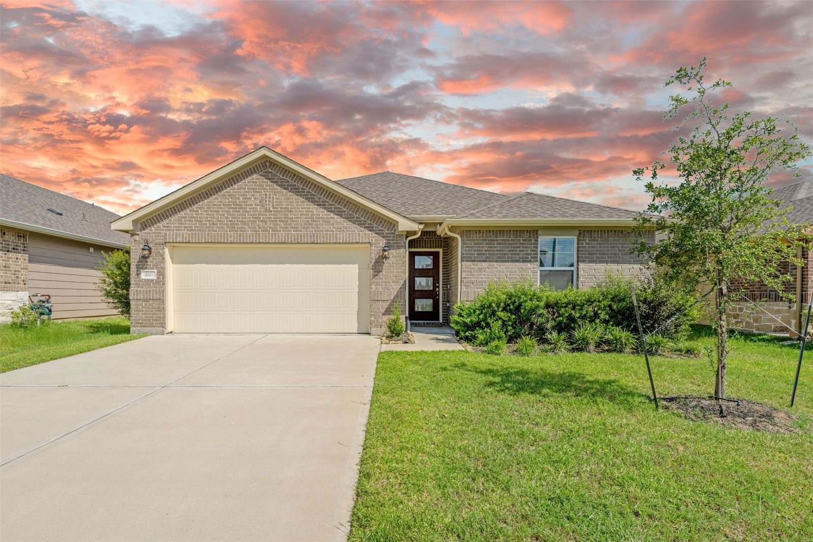 Real estate property located at 2027 Stella Pine Drive, Harris, Cherry Pines, Tomball, TX, US