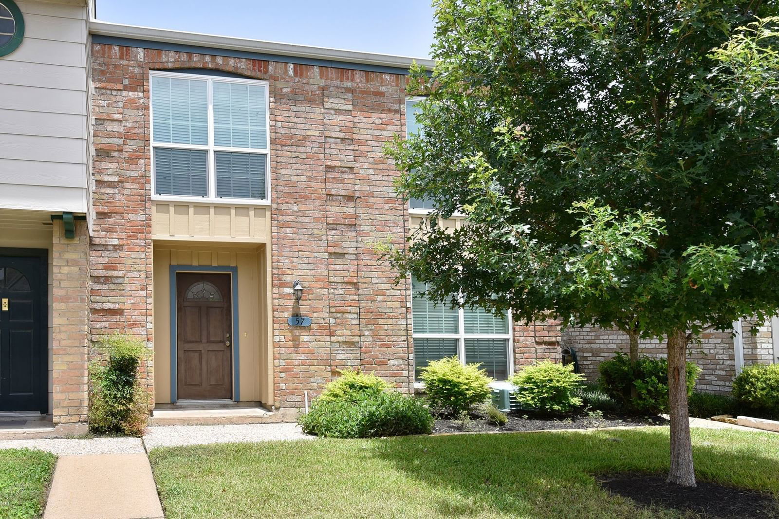 Real estate property located at 11002 Hammerly #57, Harris, Hammerly Woods Condo Ph 02, Houston, TX, US