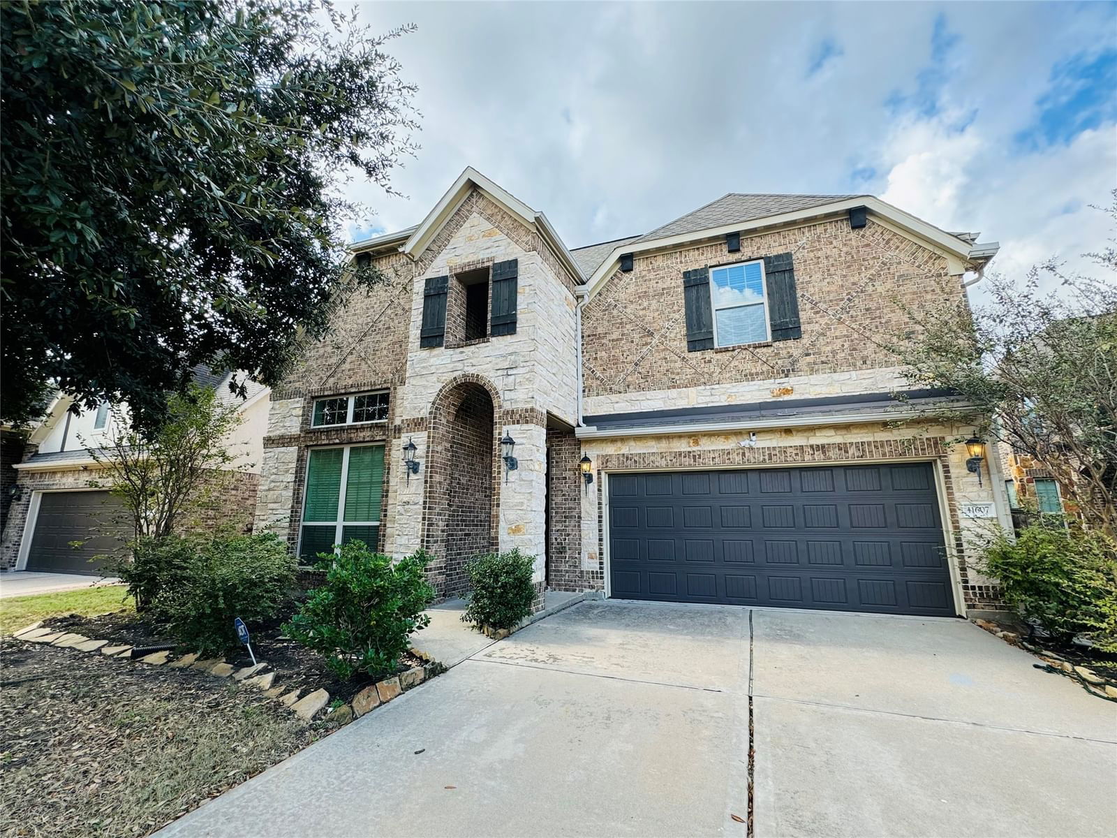 Real estate property located at 11607 Carisio Court, Fort Bend, Lakes Of Bella Terra Sec 14, Richmond, TX, US