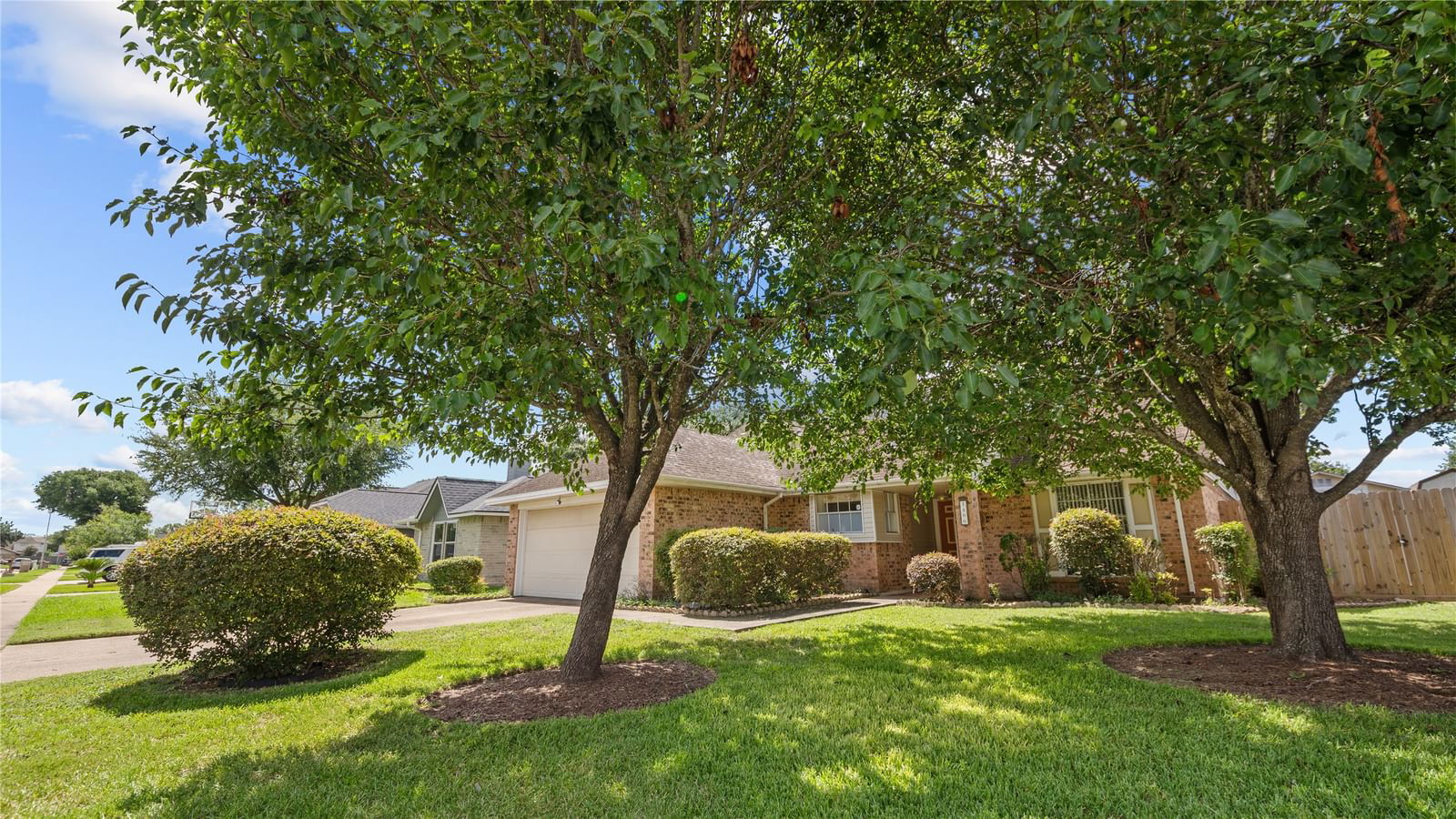 Real estate property located at 1406 Roosevelt, Harris, Park Meadows Sec 04, Deer Park, TX, US