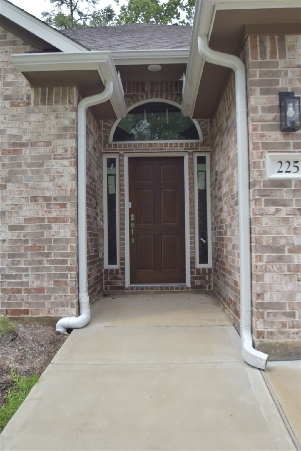 Real estate property located at 1460 River Oaks, Walker, Elkins Lake, Huntsville, TX, US