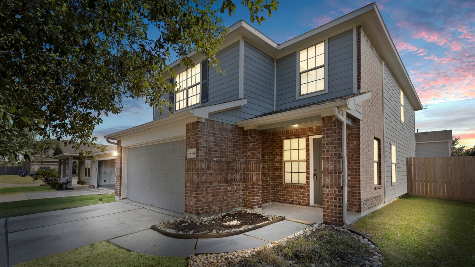 Real estate property located at 8434 Broadleaf, Harris, Bay River Colony Sec 1, Baytown, TX, US