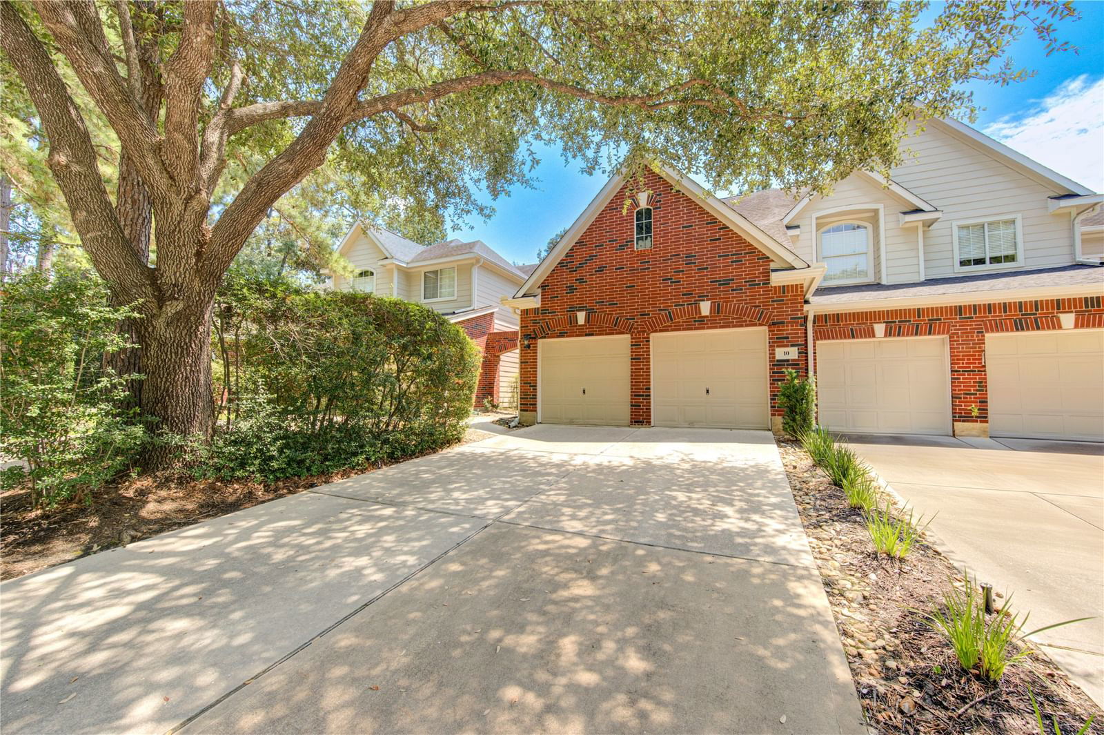 Real estate property located at 10 Piper, Montgomery, Wdlnds Village Indian Sprg 11, The Woodlands, TX, US