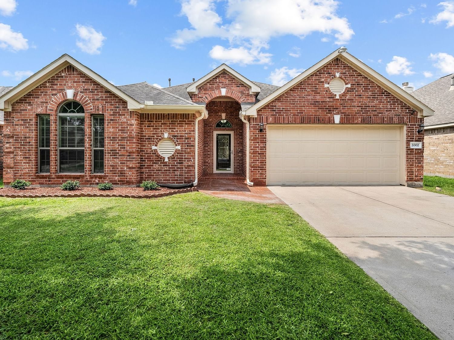 Real estate property located at 2002 Golden Creek, Fort Bend, Fountains At Jane Long Farms, Richmond, TX, US