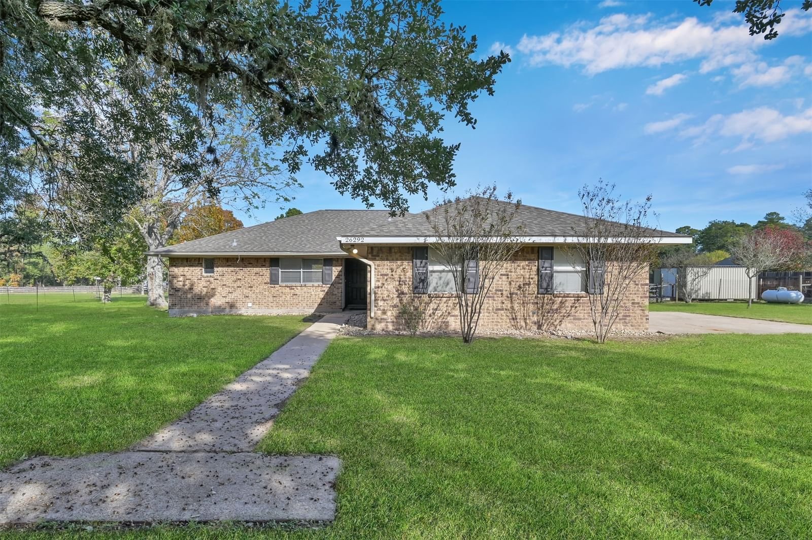Real estate property located at 26292 Desoto, Waller, Pine Oaks, Hockley, TX, US