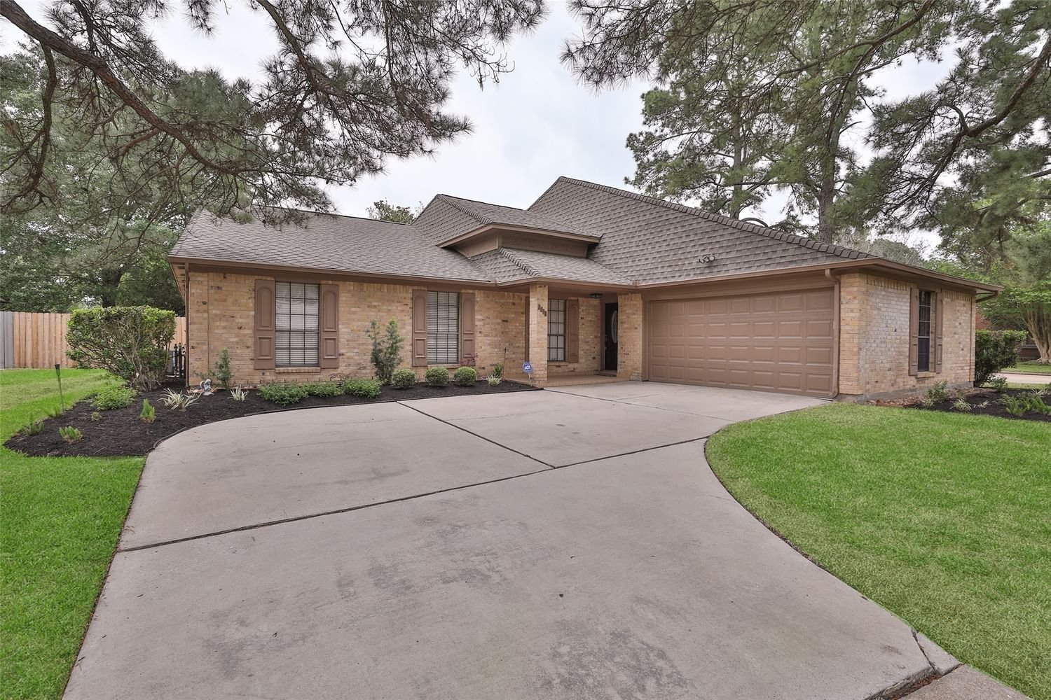 Real estate property located at 7502 River Garden, Harris, Copperfield Southdown Village Sec1, Houston, TX, US