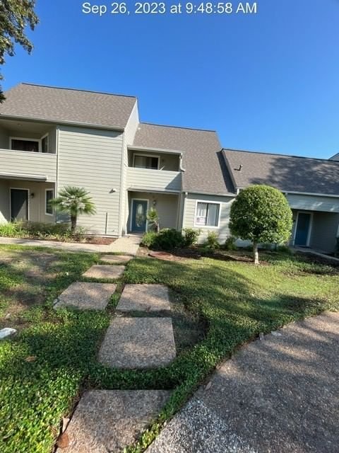 Real estate property located at 12829 Briarwest, Harris, Autumn Chase T/H Ph 01, Houston, TX, US