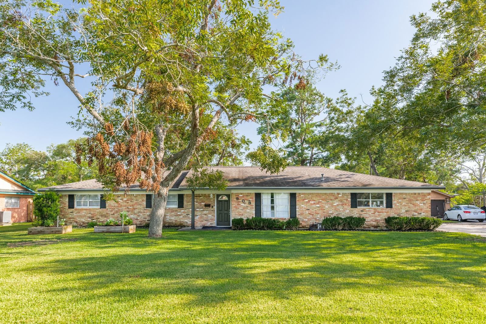 Real estate property located at 908 Mulberry, Brazoria, Shady Acres Angleton, Angleton, TX, US