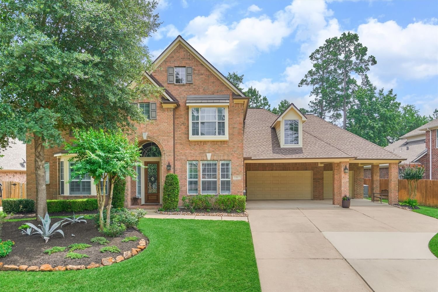 Real estate property located at 11 Wooded Path, Montgomery, Wdlnds Village Sterling Ridge 43, The Woodlands, TX, US