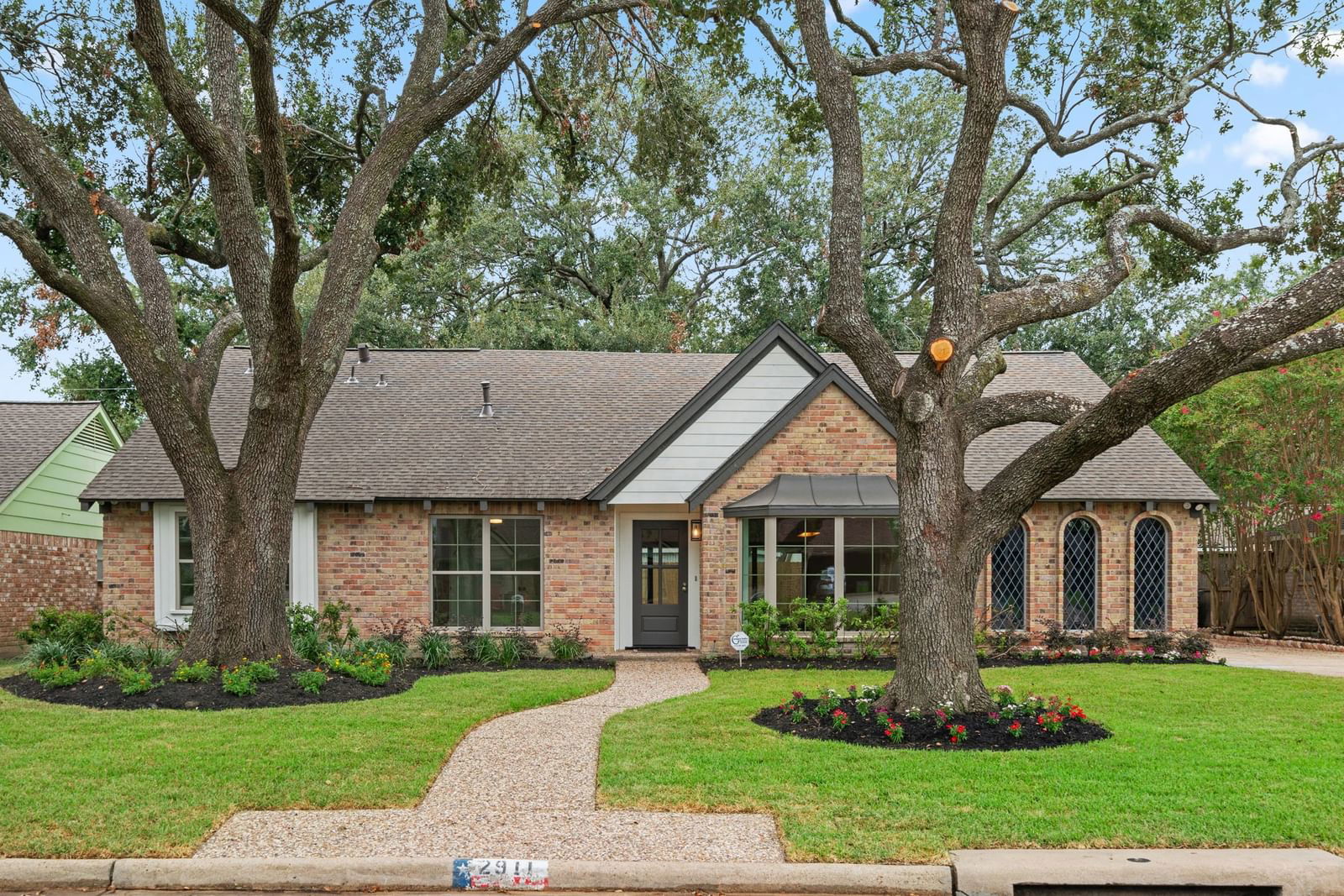 Real estate property located at 2911 Riata, Harris, Spring Shadows Reserve D S, Houston, TX, US