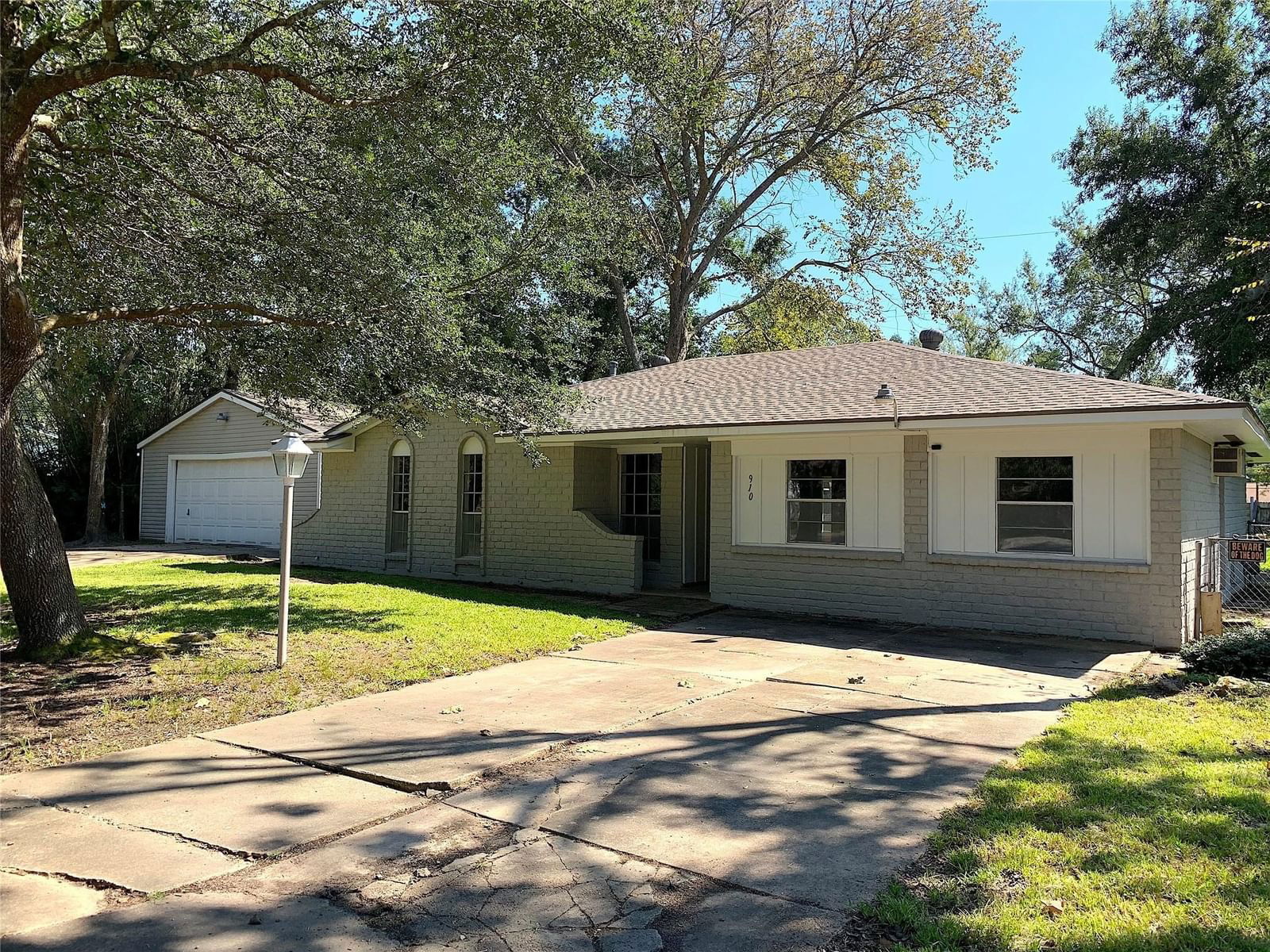 Real estate property located at 910 Broad Ripple, Harris, Lakewood Heights Sec 03 R/P, Huffman, TX, US