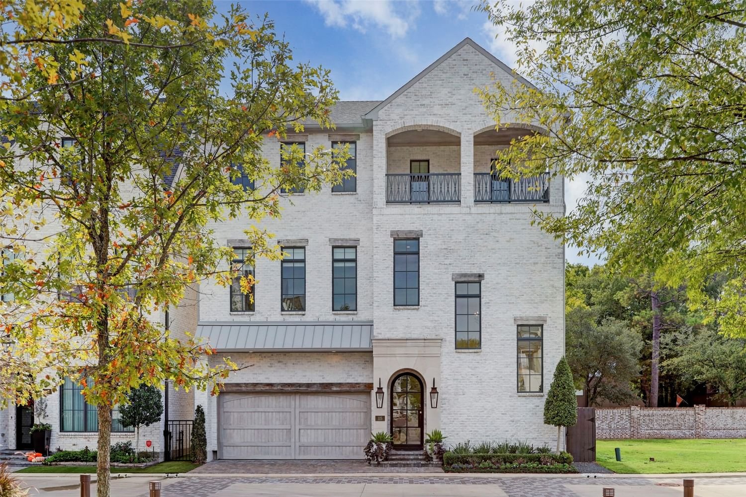 Real estate property located at 115 Memorial Parkview Drive, Harris, Memorial Green, Houston, TX, US