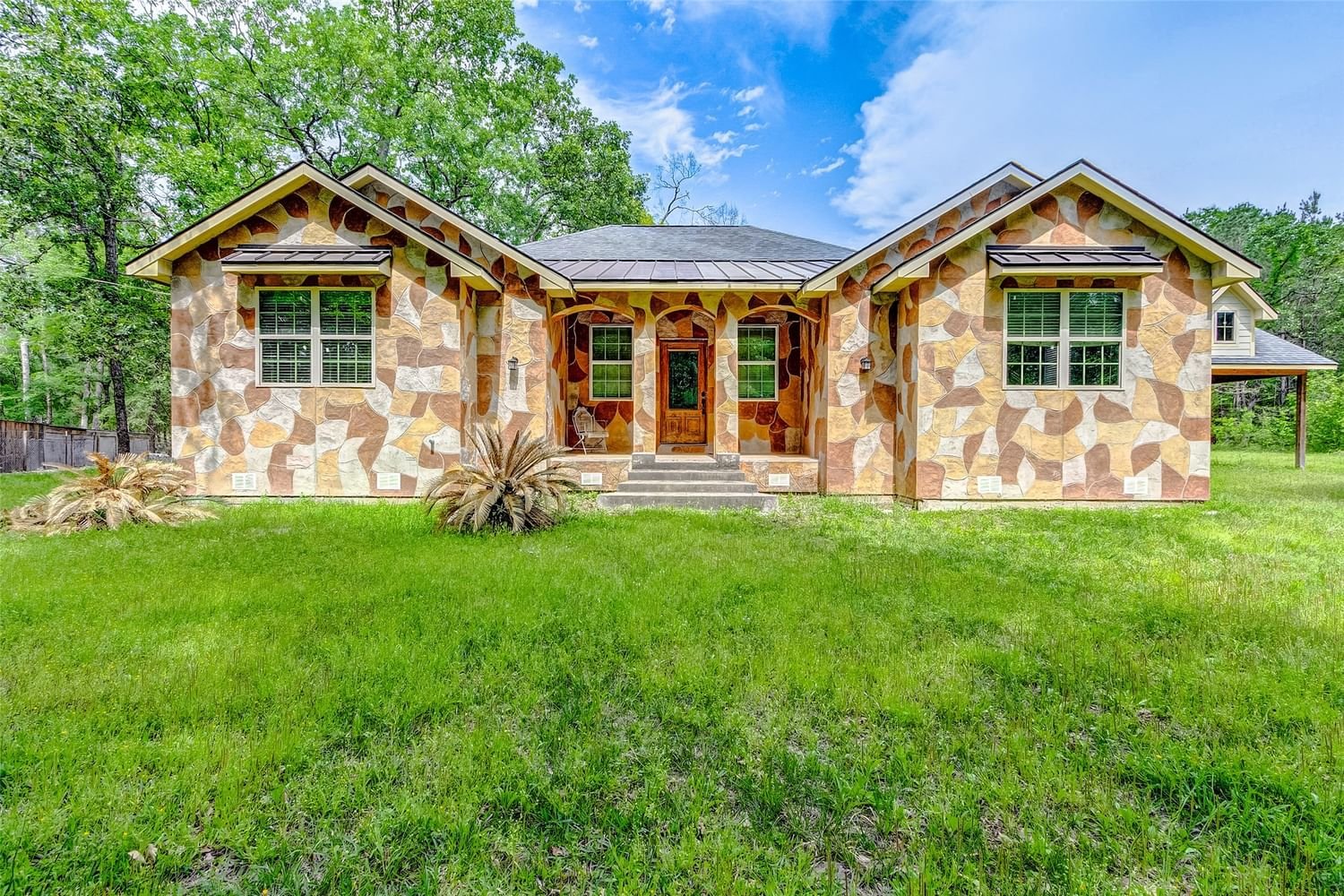 Real estate property located at 11361 Amber Park Drive, Montgomery, Texaba 02, Conroe, TX, US