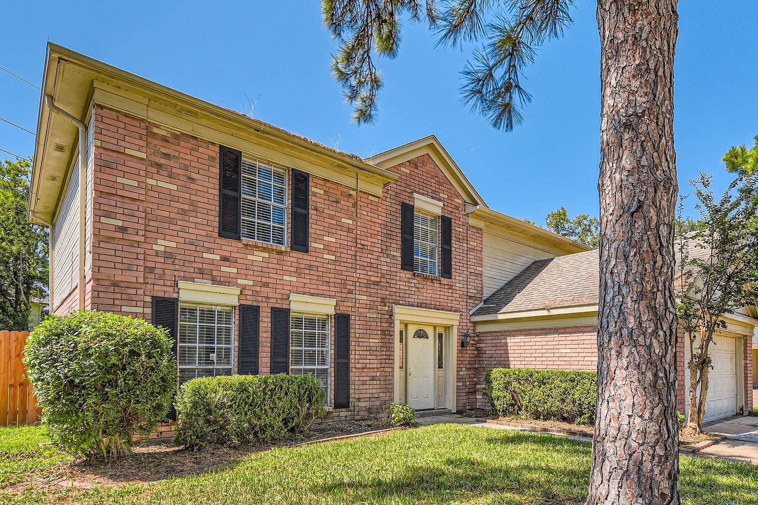 Real estate property located at 7863 Maple Brook, Harris, Copperfield South Crk Village Sec, Houston, TX, US