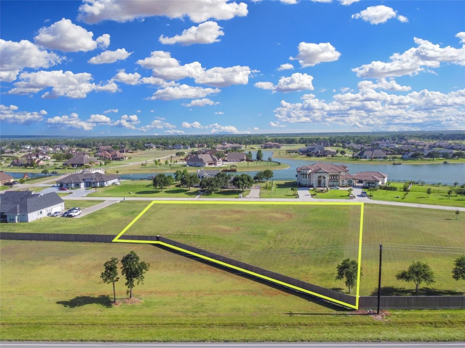 Real estate property located at 6709 Oak, Galveston, The Lakes Of Bay Area Sec 3, Dickinson, TX, US