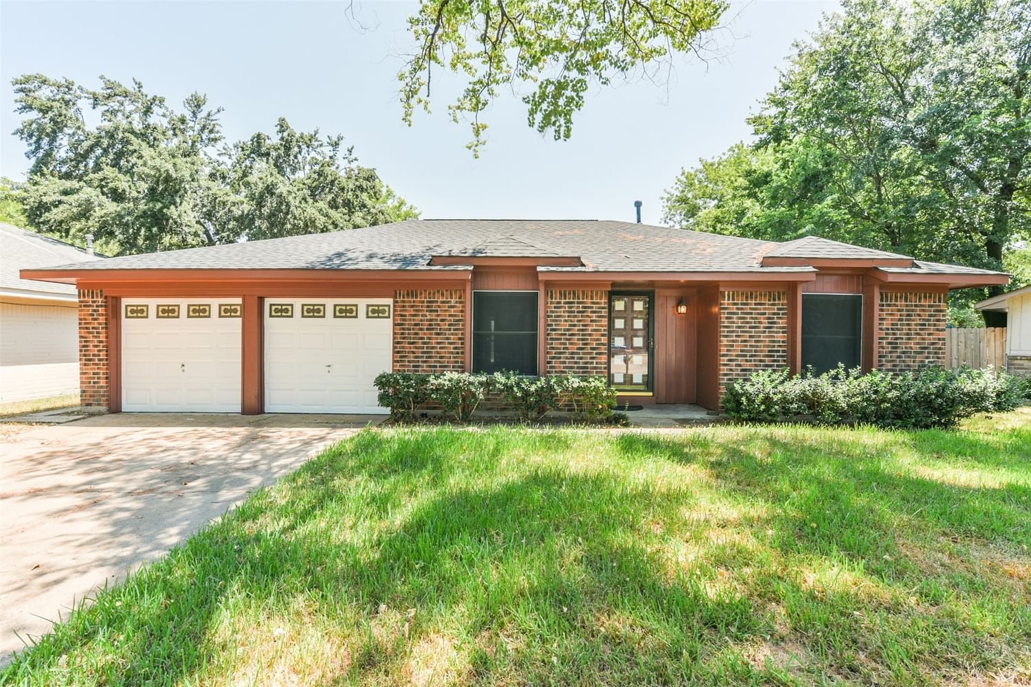 Real estate property located at 7103 Shady Arbor, Harris, Houston, TX, US
