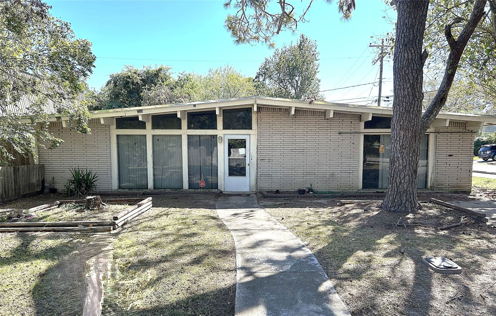 Real estate property located at 4831 Donald, Harris, El Jardin Bay Shore Add, Pasadena, TX, US