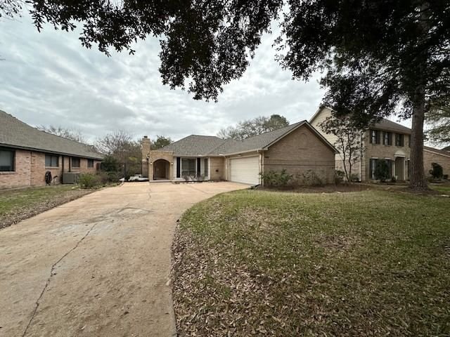 Real estate property located at 7634 Virginia Water, Harris, Hearthstone Sec 02, Houston, TX, US