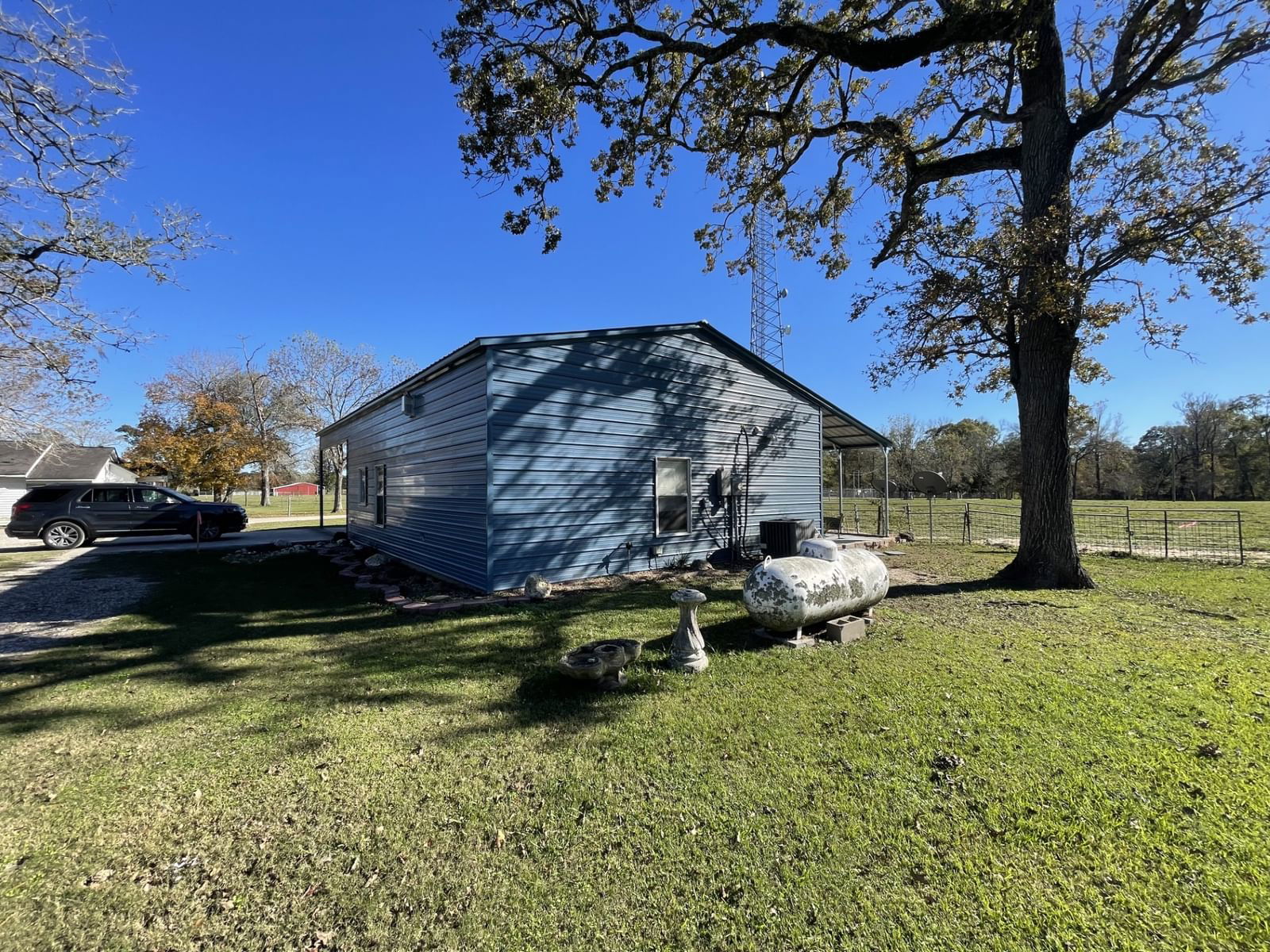 Real estate property located at 77 Private Road 2102, Liberty, H B Johnston, Liberty, TX, US