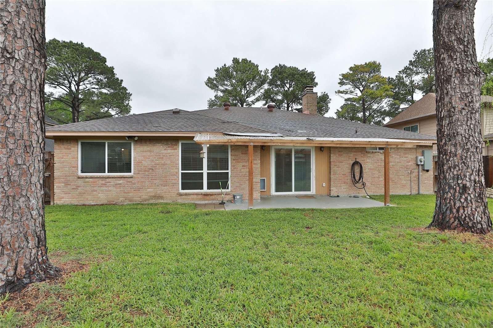 Real estate property located at 10623 Clear Cove, Harris, Houston, TX, US