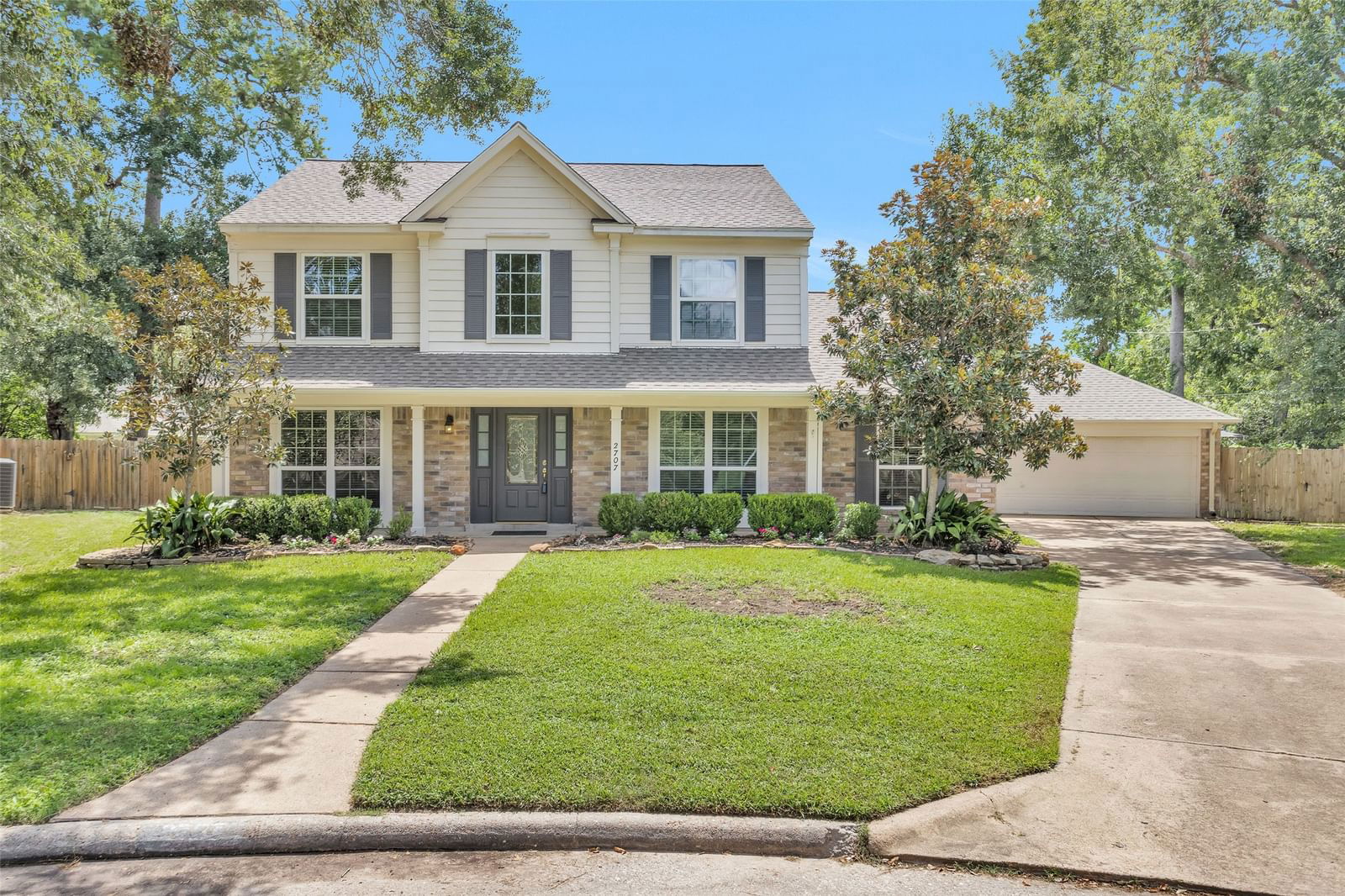 Real estate property located at 2707 Weald Way, Harris, Oaks Devonshire Sec 01, Spring, TX, US