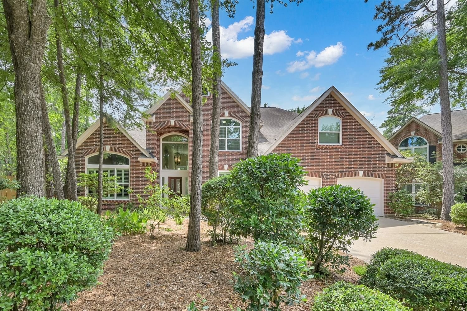 Real estate property located at 15 Churchdale, Montgomery, Wdlnds Village Alden Br 07, The Woodlands, TX, US
