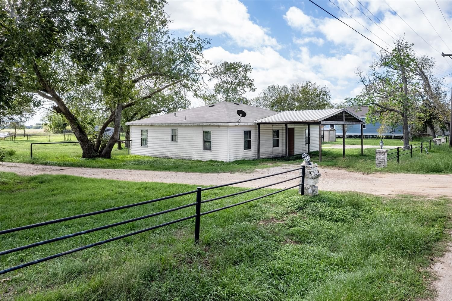 Real estate property located at 609 Division, Jackson, Edna, TX, US