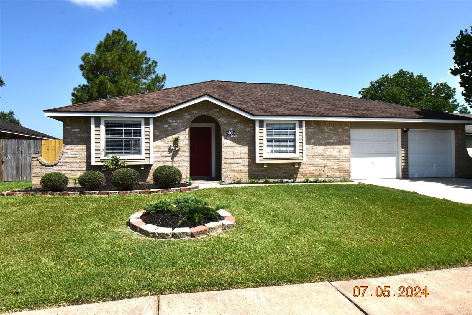 Real estate property located at 2918 Early Turn, Harris, Heritage Park Sec 01, Webster, TX, US