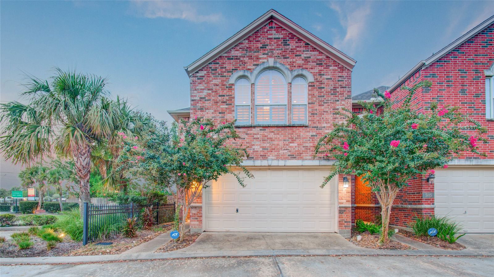 Real estate property located at 5111 Oasis, Harris, Oasis/Macgregor Place Amd, Houston, TX, US