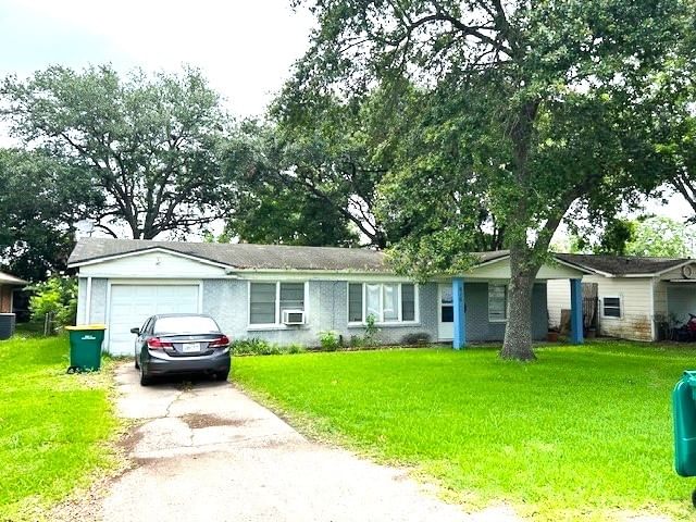 Real estate property located at 616 Benson, Galveston, Dugey E J Ext, La Marque, TX, US