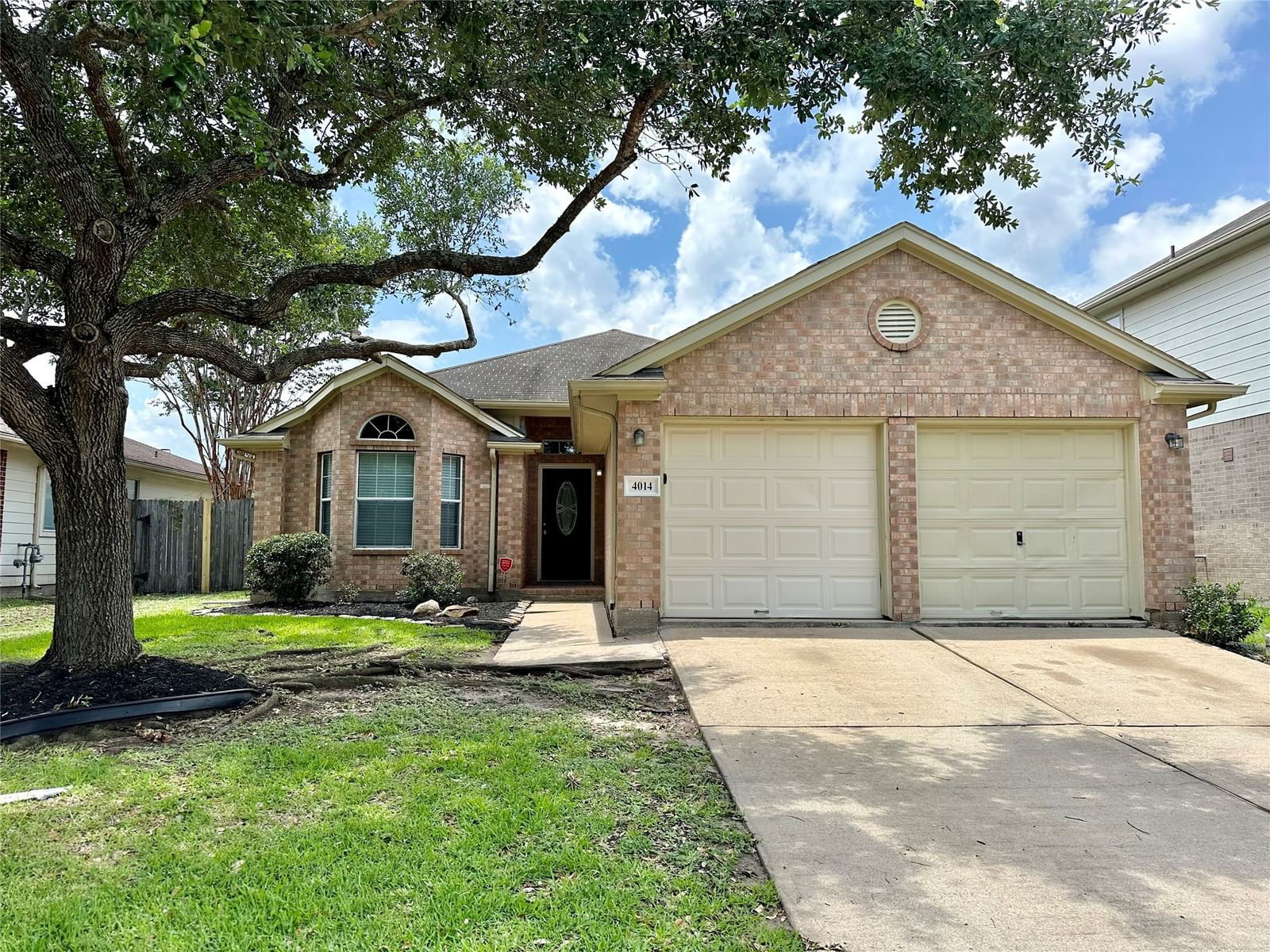 Real estate property located at 4014 Floral Way, Fort Bend, Teal Run Meadows Sec 1, Fresno, TX, US