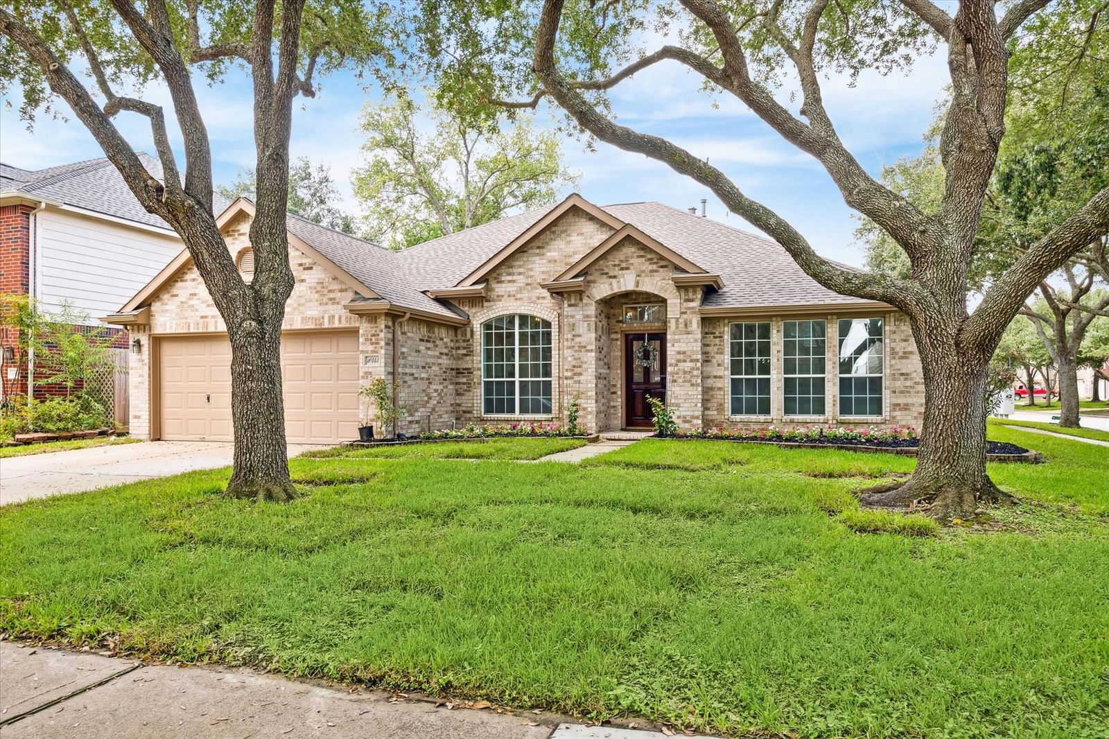 Real estate property located at 10443 Indian Paintbrush, Harris, Riata Ranch Sec 04 Amd, Houston, TX, US