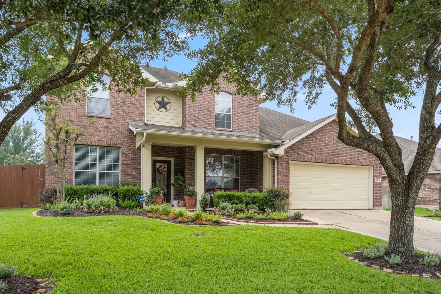 Real estate property located at 12104 Willow Brook Lane, Brazoria, Southern Trails Ph 1 Sec 1, Pearland, TX, US