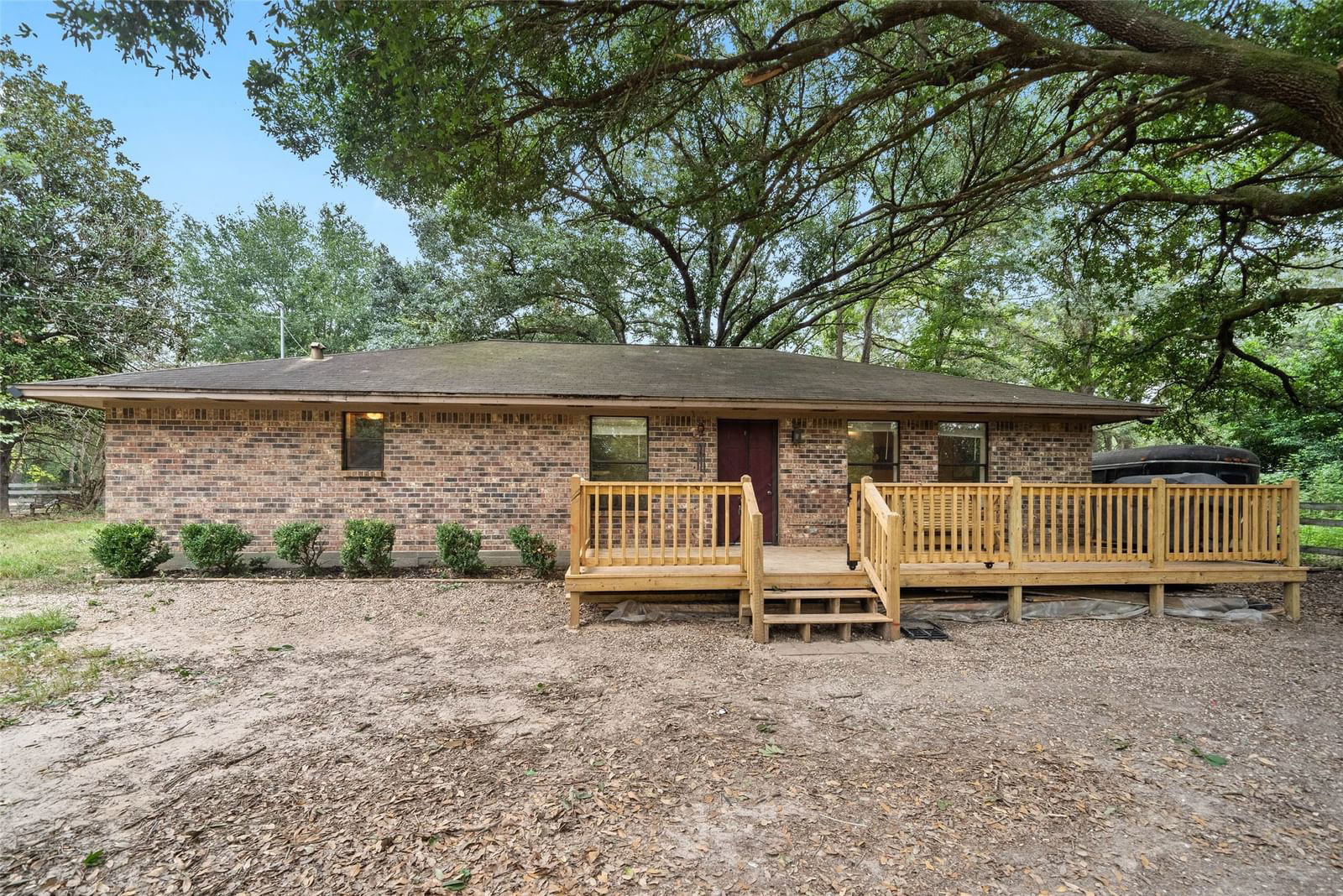 Real estate property located at 15296 Dogwood, Montgomery, Walco Acres, Conroe, TX, US