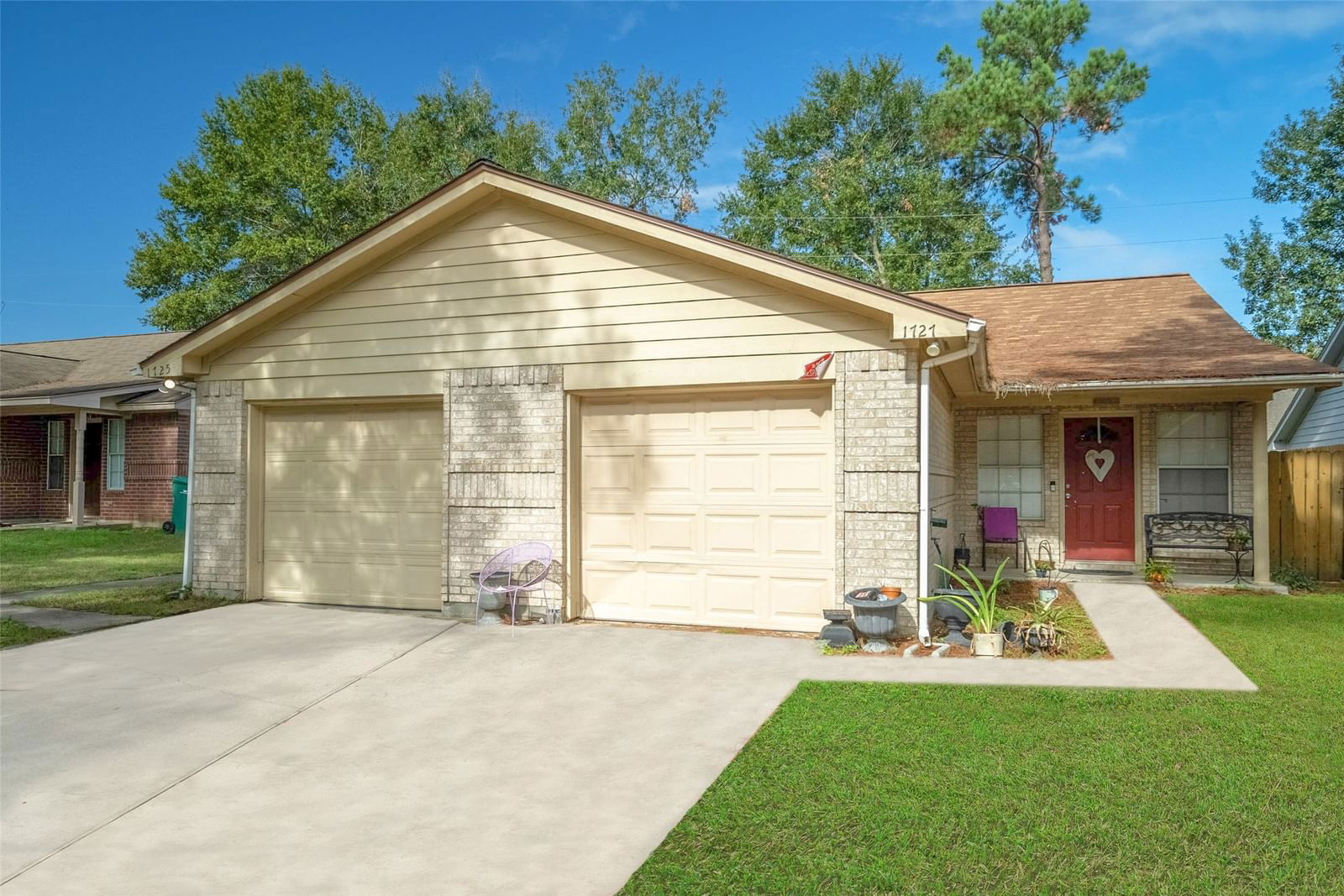 Real estate property located at 1725 & 1727 Hazelwood, Montgomery, Hazelwood 02, Conroe, TX, US