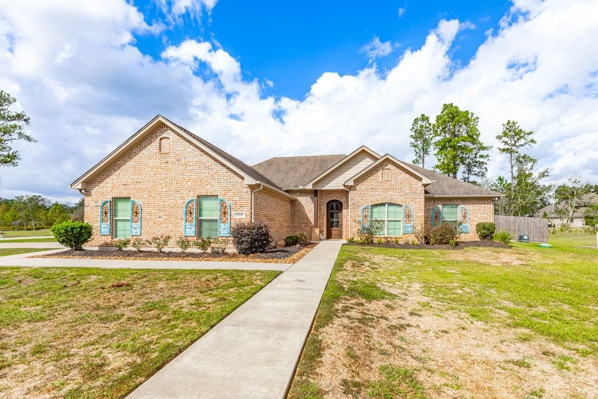 Real estate property located at 12040 Wood Hollow Dr, Jefferson, Gilbert Lake Estates Ph X, Beaumont, TX, US