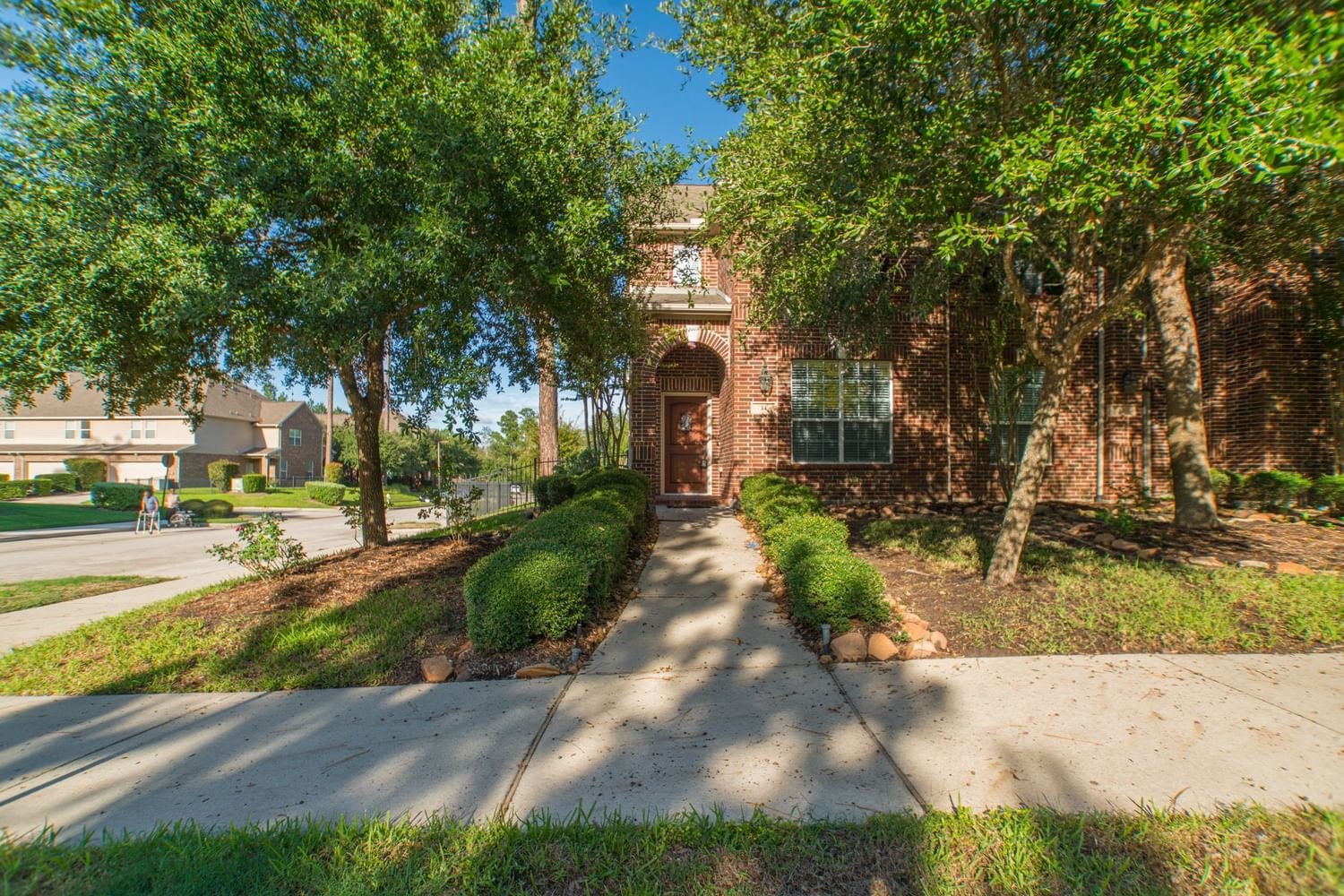 Real estate property located at 14 Innerwoods, Montgomery, Spring, TX, US
