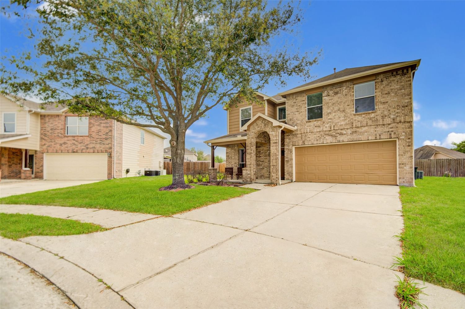 Real estate property located at 9610 Serenata, Harris, Woodland Pines Sec 01, Humble, TX, US