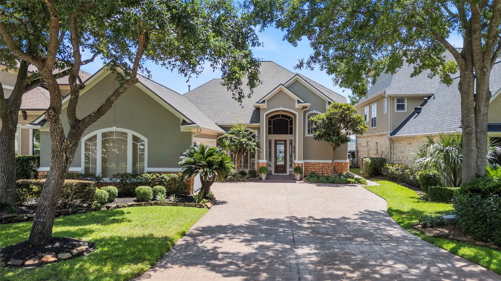 Real estate property located at 19026 Vantage View, Harris, Walden On Lake Houston Ph 02, Houston, TX, US