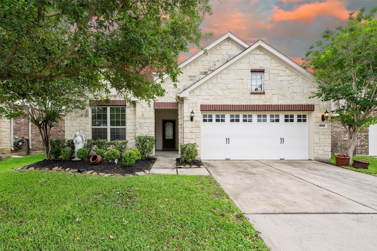 Real estate property located at 25306 Glenlevan Lane, Fort Bend, King Lakes, Katy, TX, US