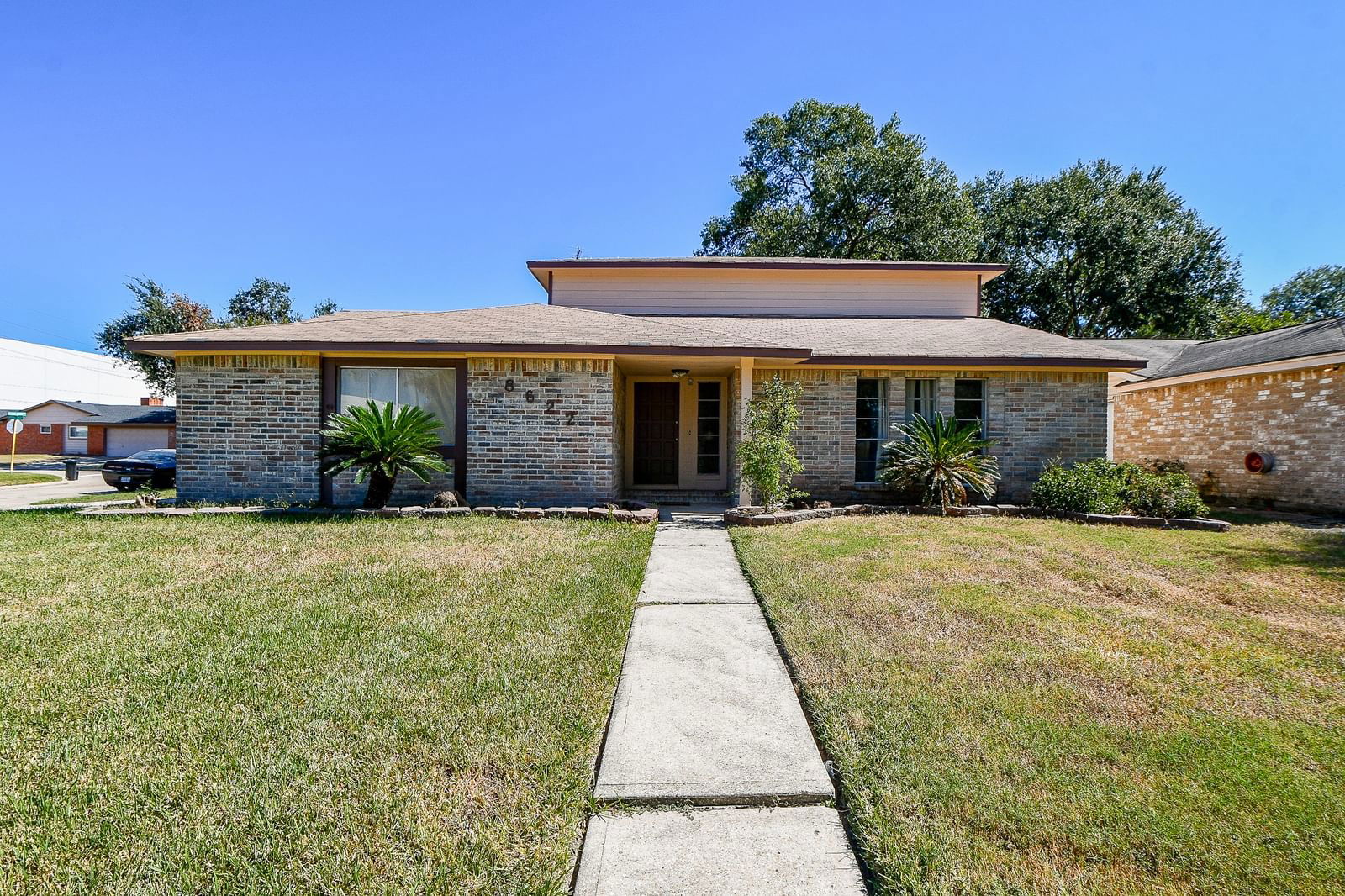 Real estate property located at 8622 Carriage Creek, Harris, Westbank, Houston, TX, US