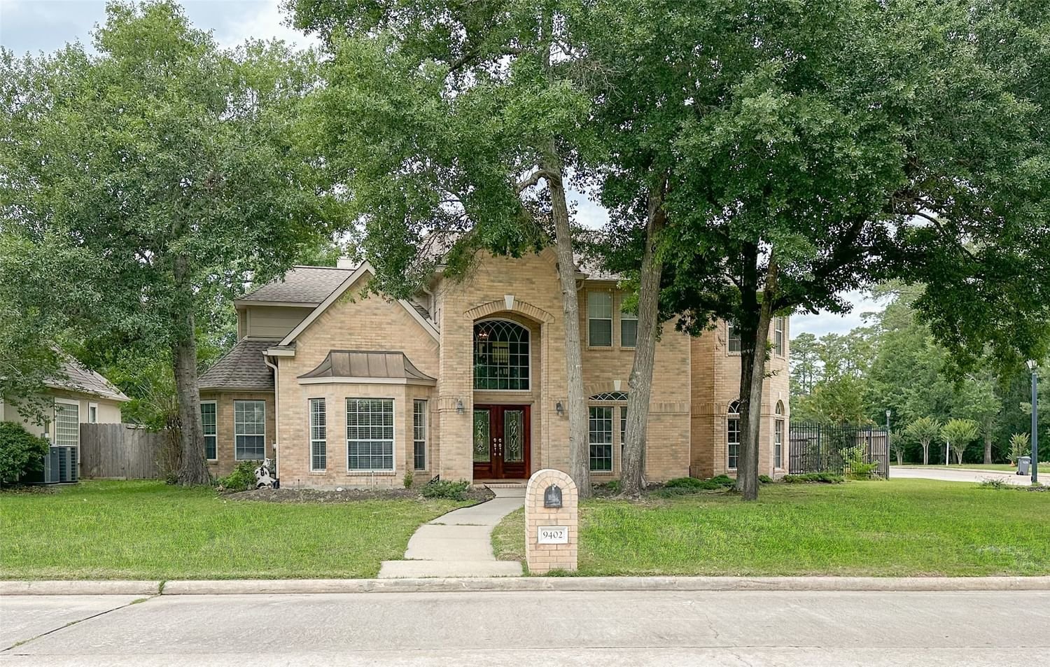 Real estate property located at 9402 Brentwood Lakes, Harris, Brentwood Lakes Sec 02, Spring, TX, US