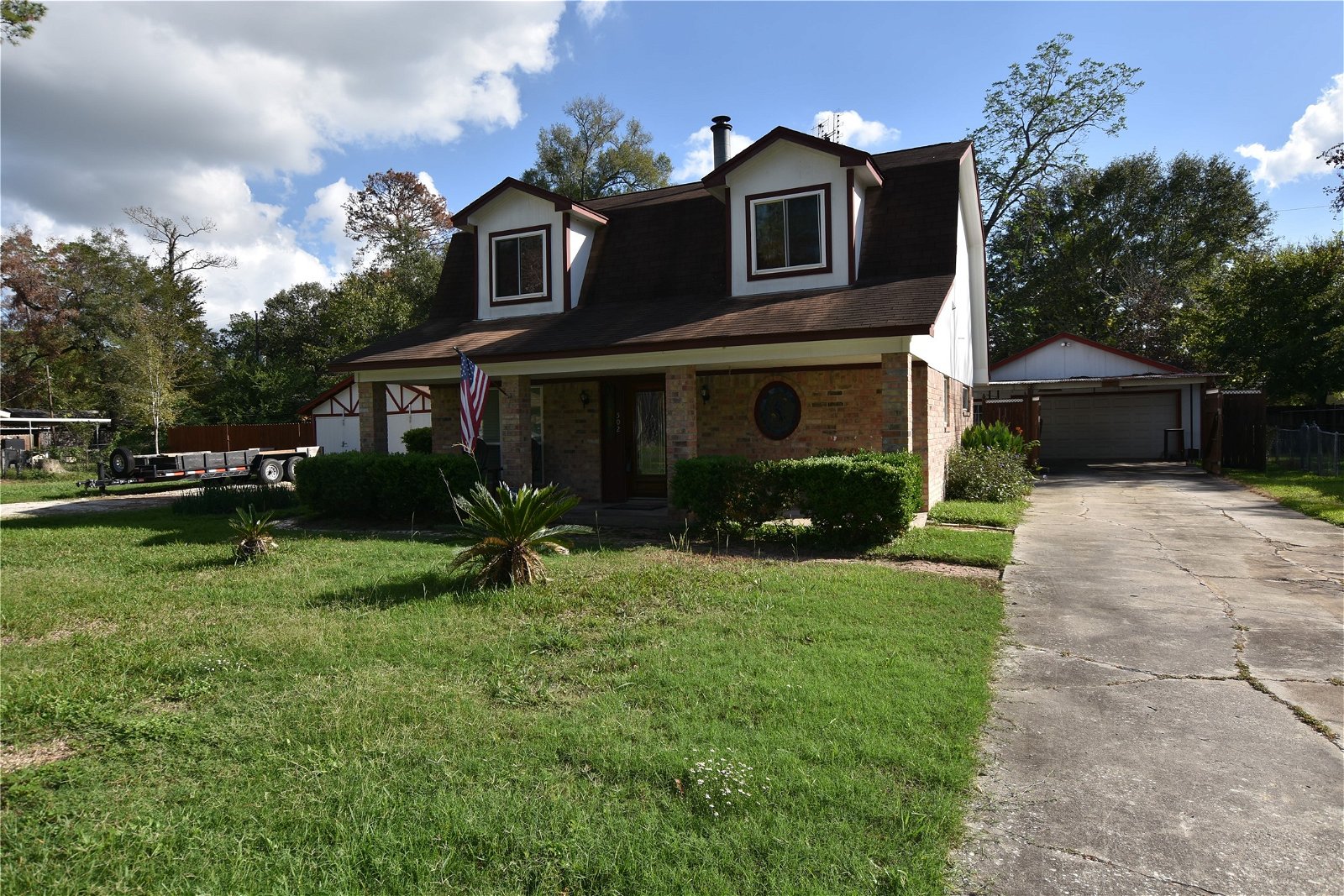 Real estate property located at 502 Fall Creek, Harris, Lakewood Heights, Houston, TX, US