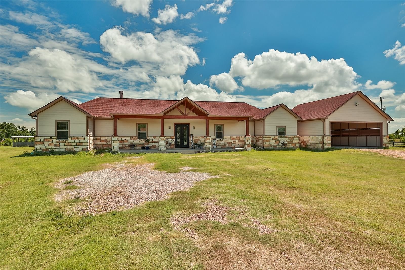 Real estate property located at 2631 Fm 686, Liberty, Milo Acres, Dayton, TX, US