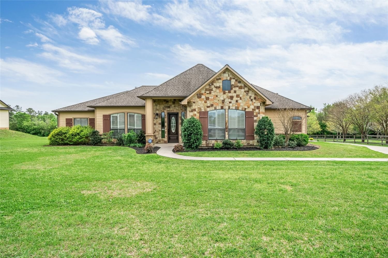 Real estate property located at 22009 Stone Creek, Montgomery, Stone Creek 01, Montgomery, TX, US