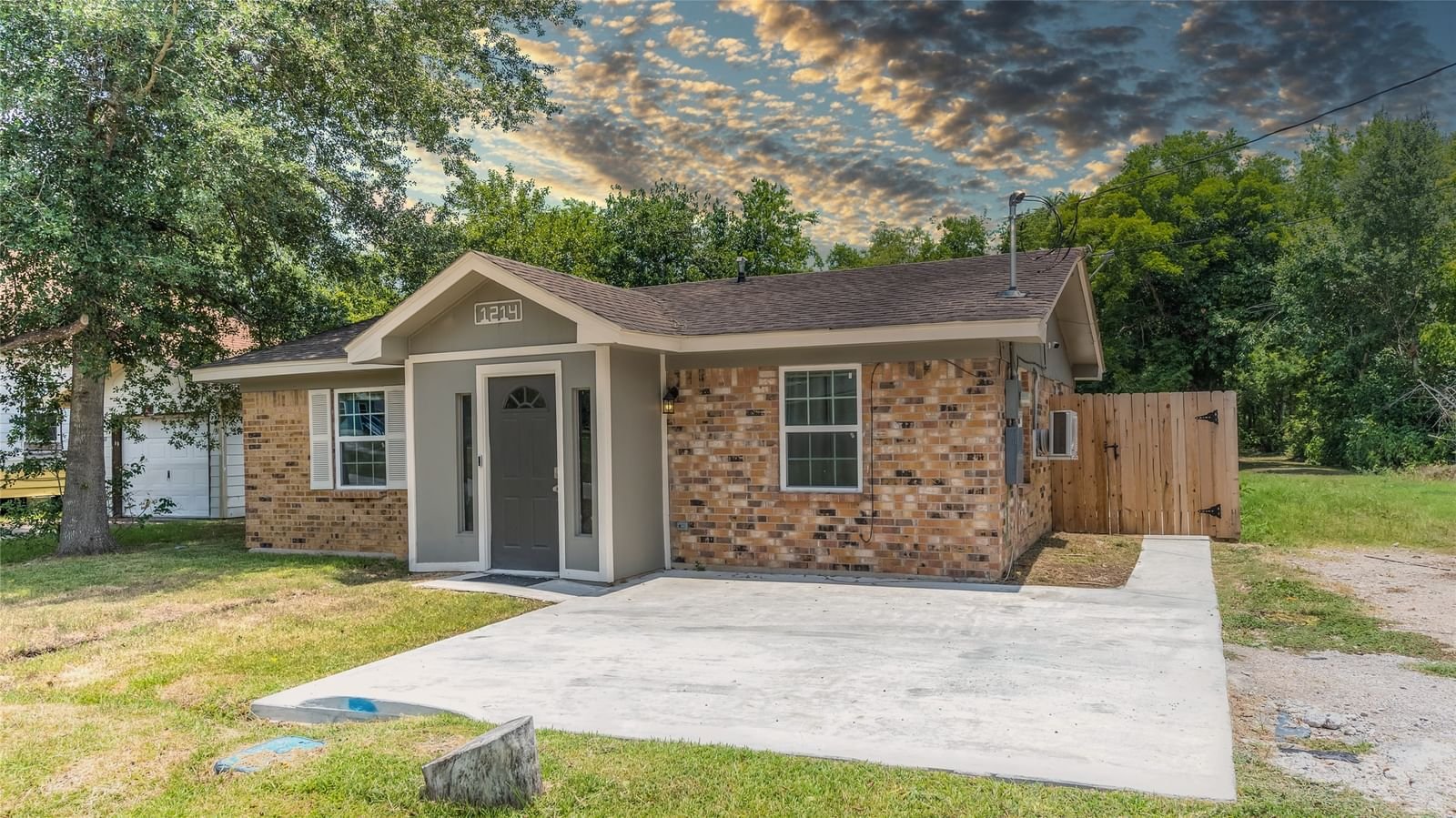 Real estate property located at 1214 Waller, Waller, Brookshire Townsite, Brookshire, TX, US